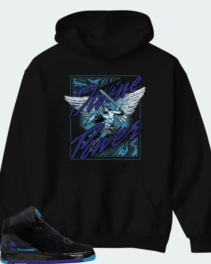 Hoodie in Black