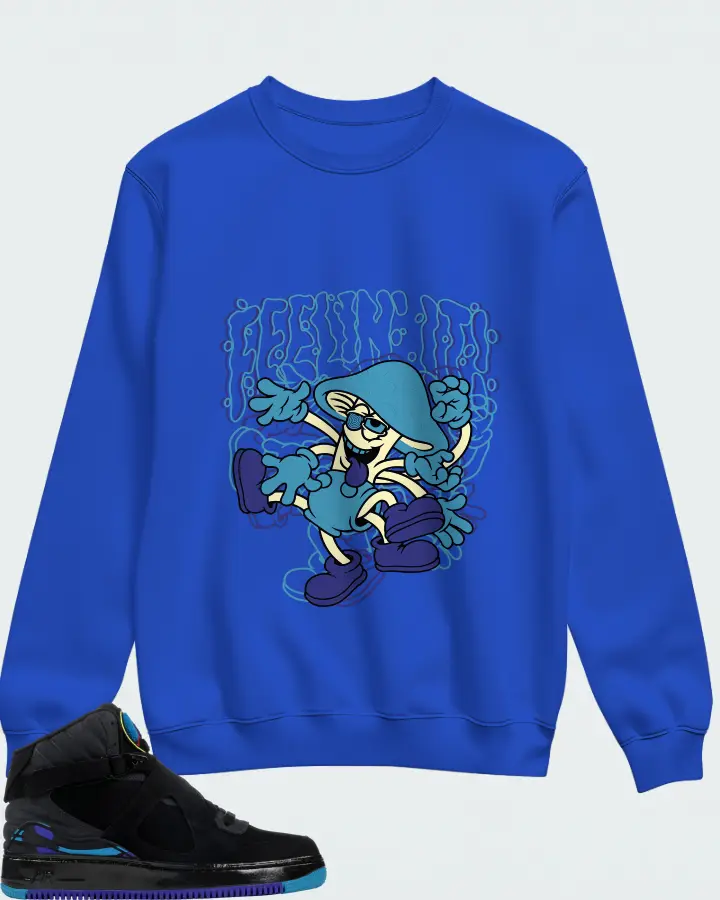 Sweatshirt in Royal Blue