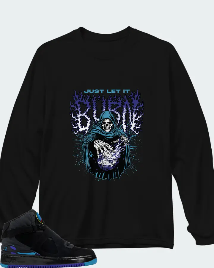 Long Sleeve T-Shirt in Black