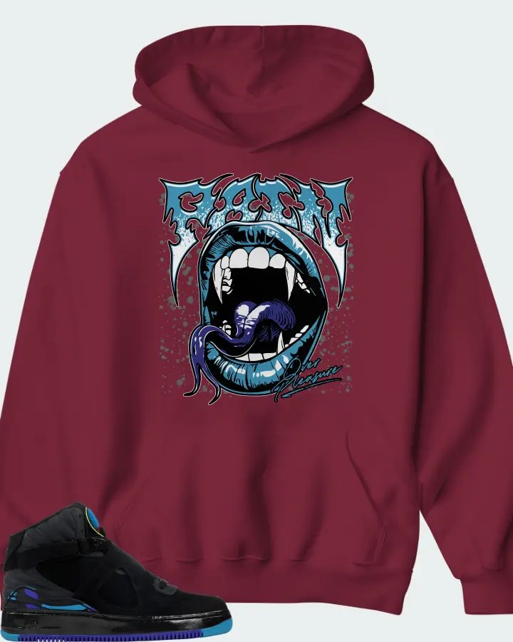 Hoodie in Maroon