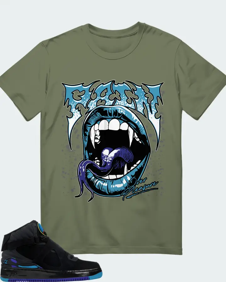 T-Shirt in Olive