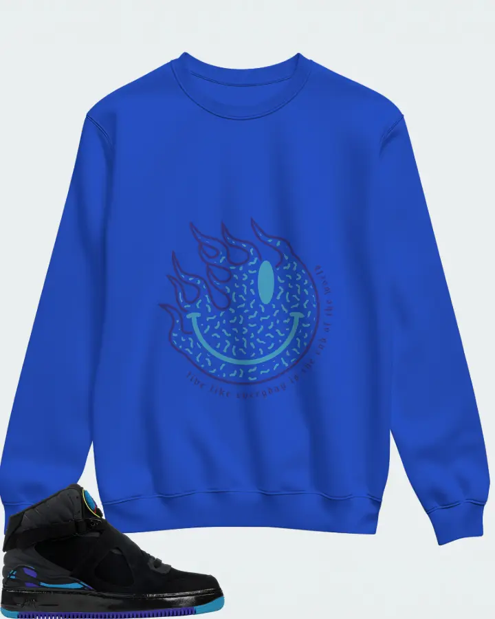 Sweatshirt in Royal Blue
