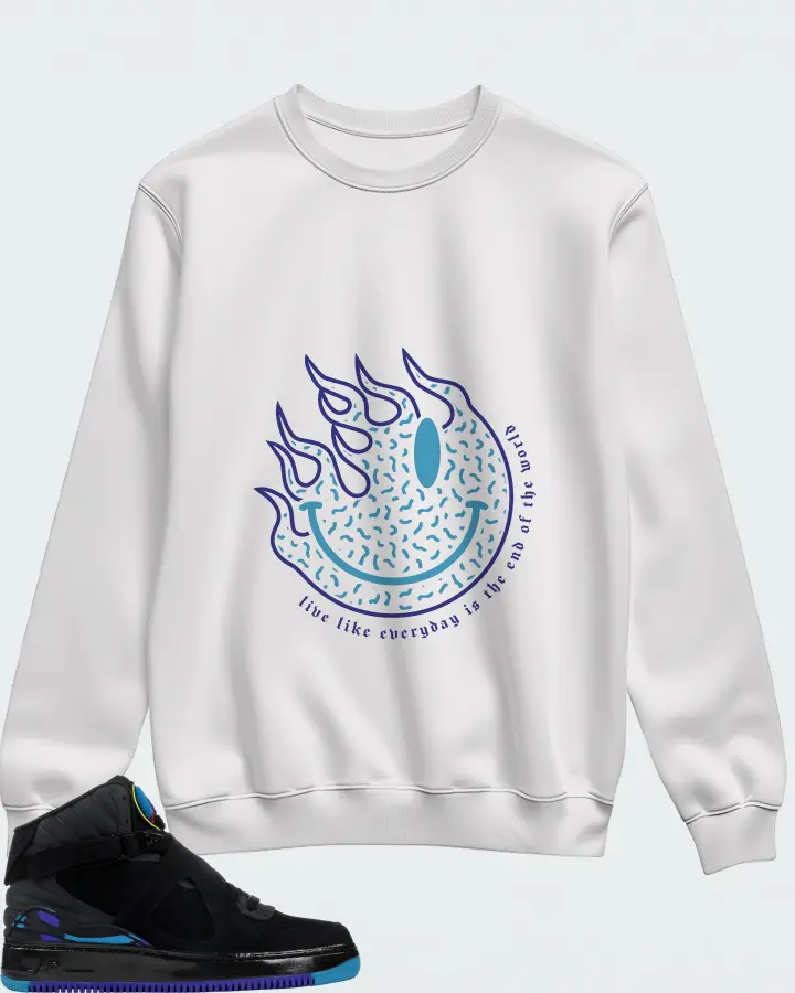 Sweatshirt in White