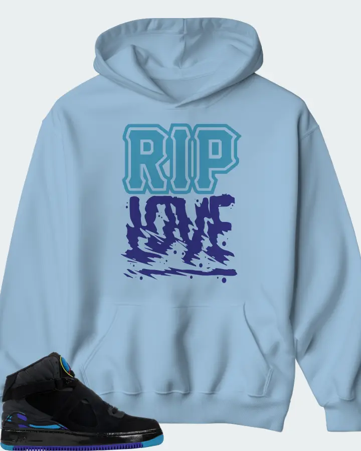 Hoodie in Carolina Blue