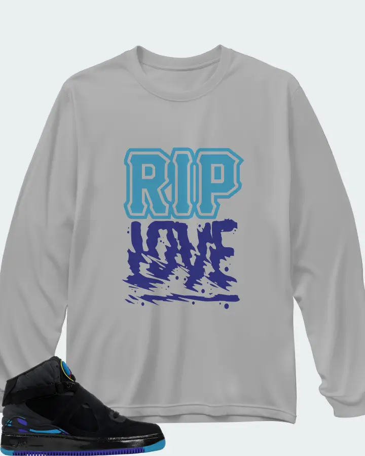 Long Sleeve T-Shirt in Grey