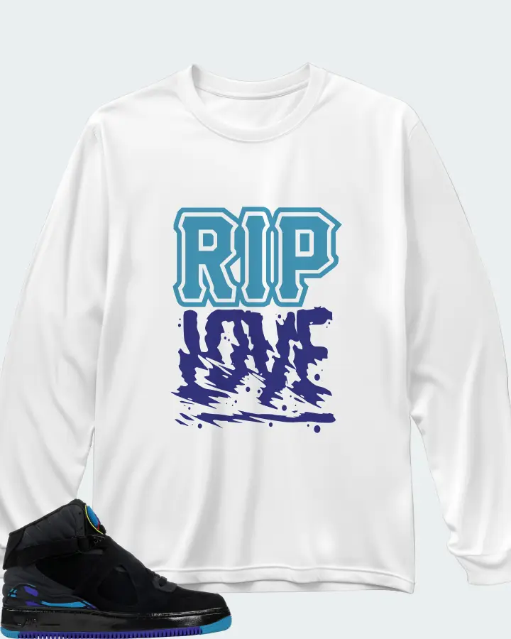 Long Sleeve T-Shirt in White