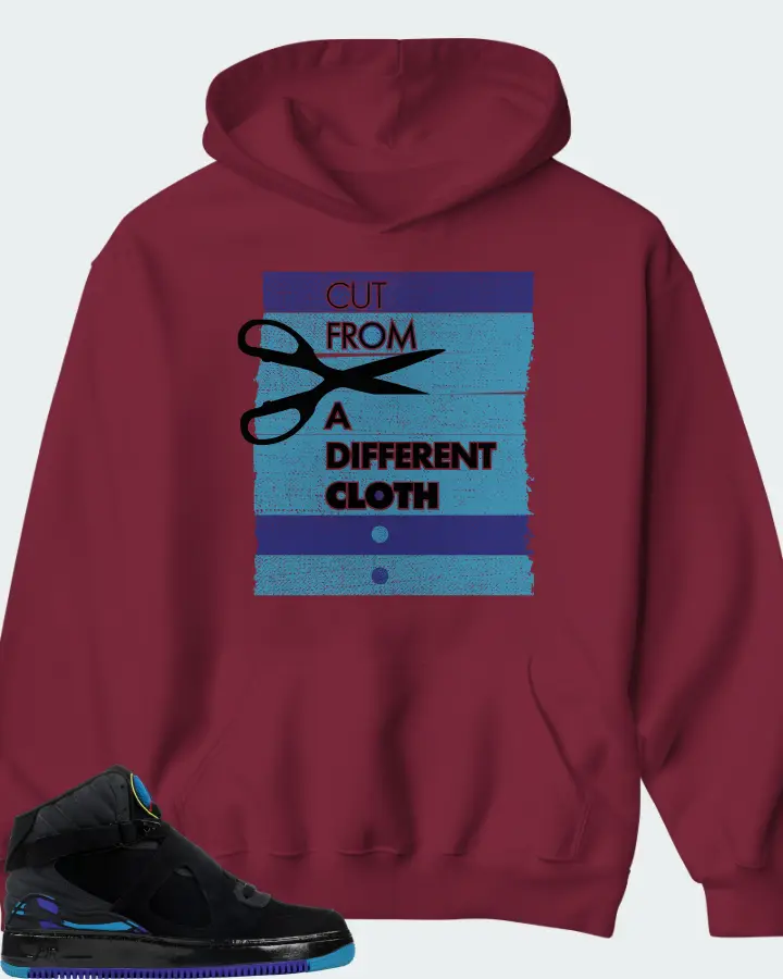 Hoodie in Maroon