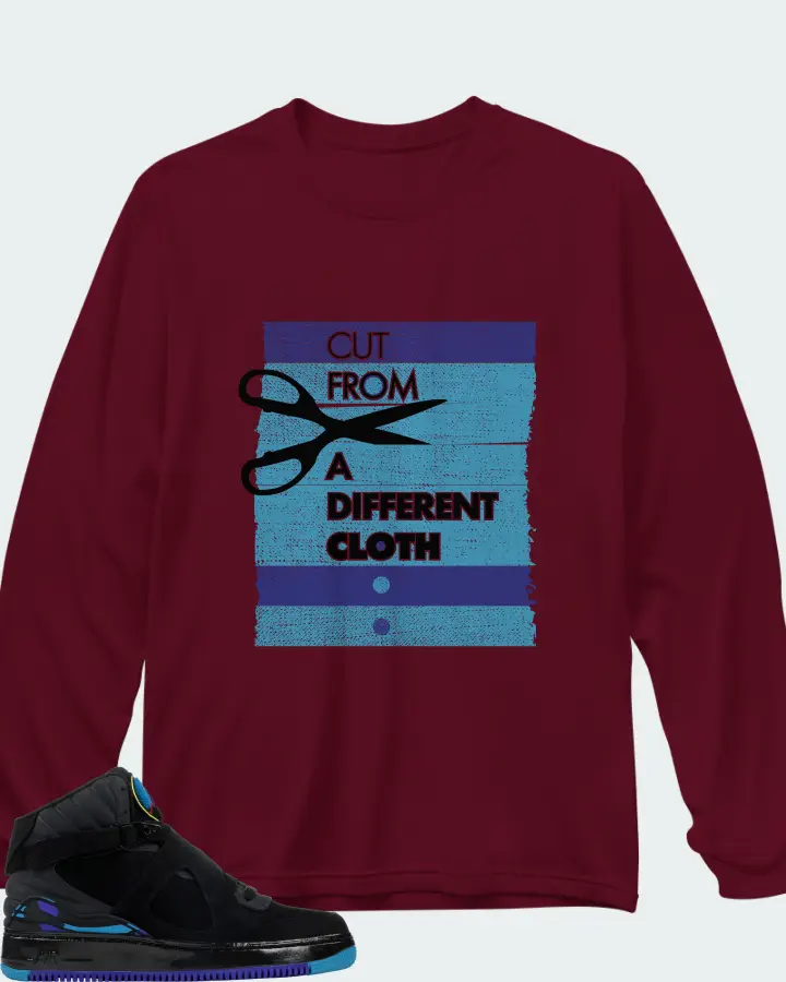 Long Sleeve T-Shirt in Maroon