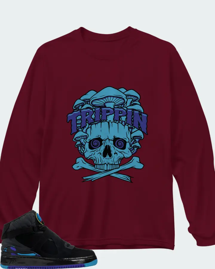 Long Sleeve T-Shirt in Maroon