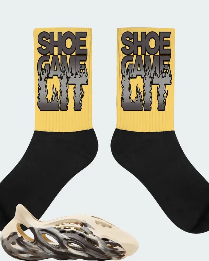 adidas Yeezy Foam RNNR Sneaker Matching Yellow Socks - Shoe Game Lit Refreshed