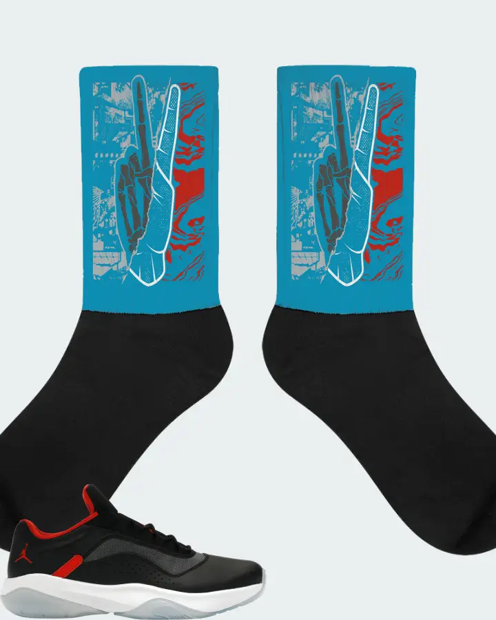 Jordan 11 CMFT Low Sneaker Matching Aqua Socks - Peace of mind