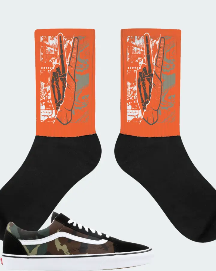Vans Old Skool Sneaker Matching Orange Socks - Peace of mind