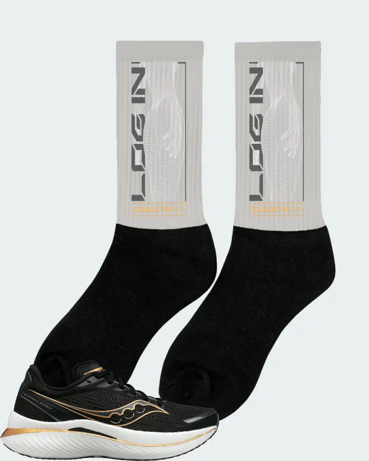 Saucony Endorphin Speed 3 Sneaker Matching Grey Socks (LOGIN) - View 3