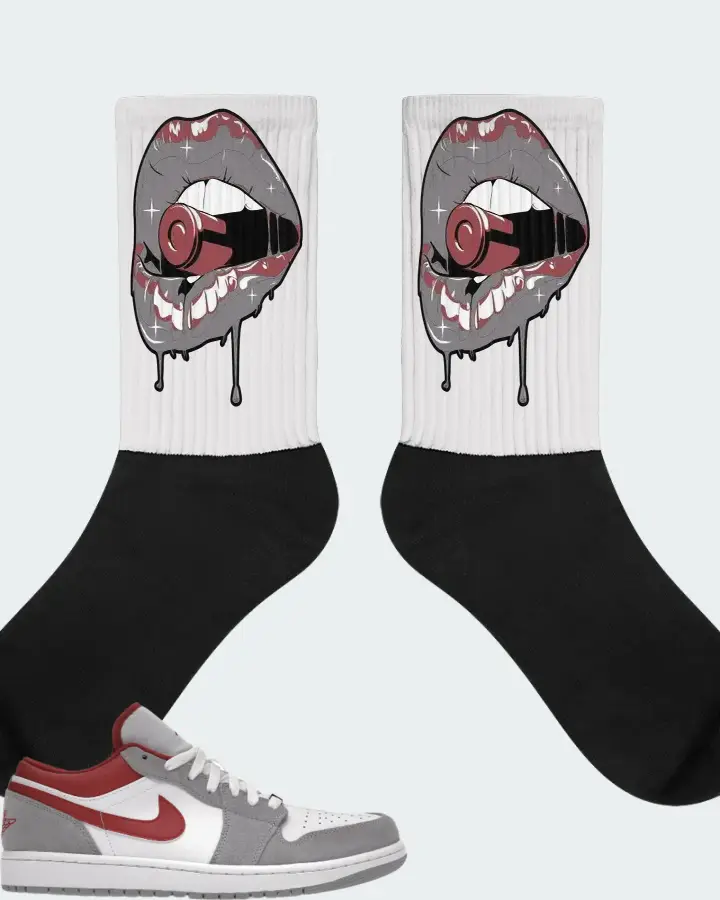 Jordan 1 Low SE Sneaker Matching White Socks - Kiss of Death