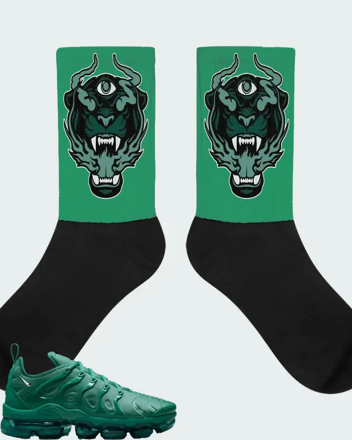 Nike Air VaporMax Plus  Emerald  Matching Socks