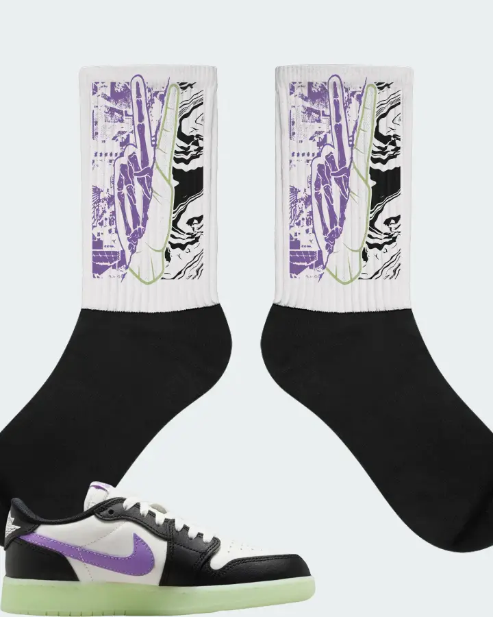 Air Jordan 1 Retro Low OG GS  Black Raspberry  Sneaker Matching White Socks - Peace of mind