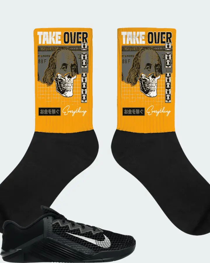 Nike Metcon 6 Sneaker Matching Gold Socks - Take Over