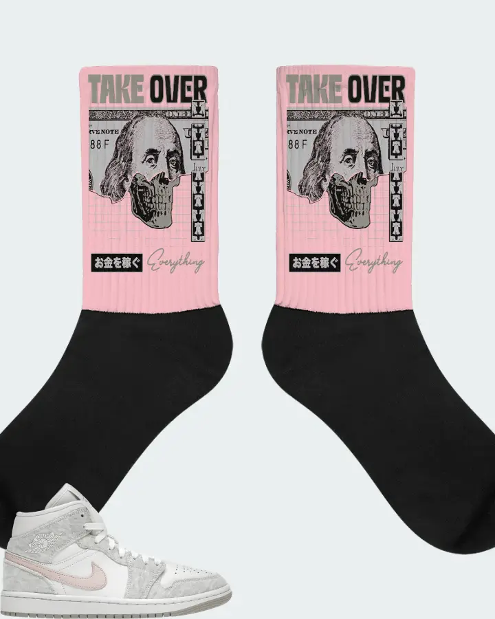 Jordan 1 Mid SE Sneaker Matching Pink Socks - Take Over