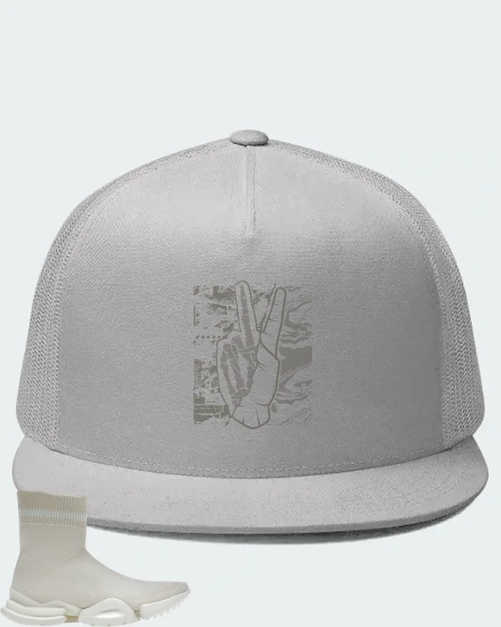 Reebok Sock Run.r Sneaker Matching White Hat - Peace of mind