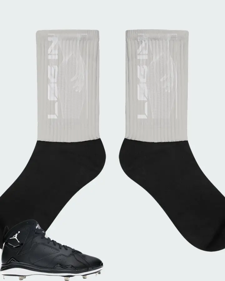 Socks in Grey