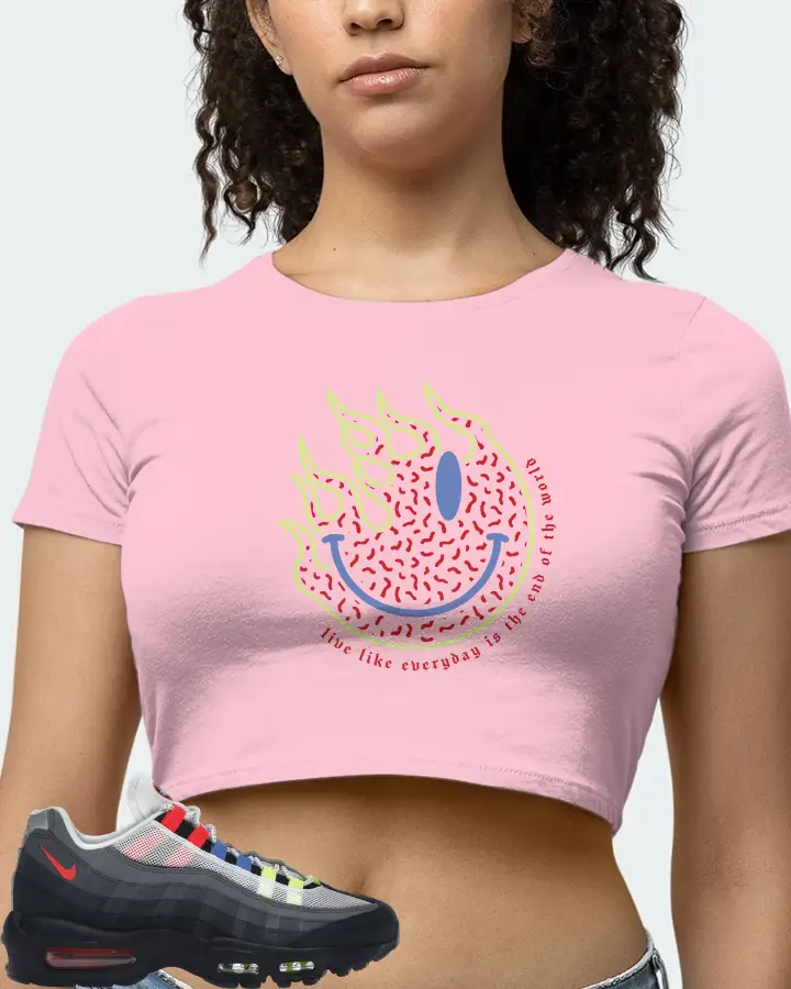 Nike Air Max 95 Sneaker Matching Pink Crop Top (Keep Smiling) - View 4