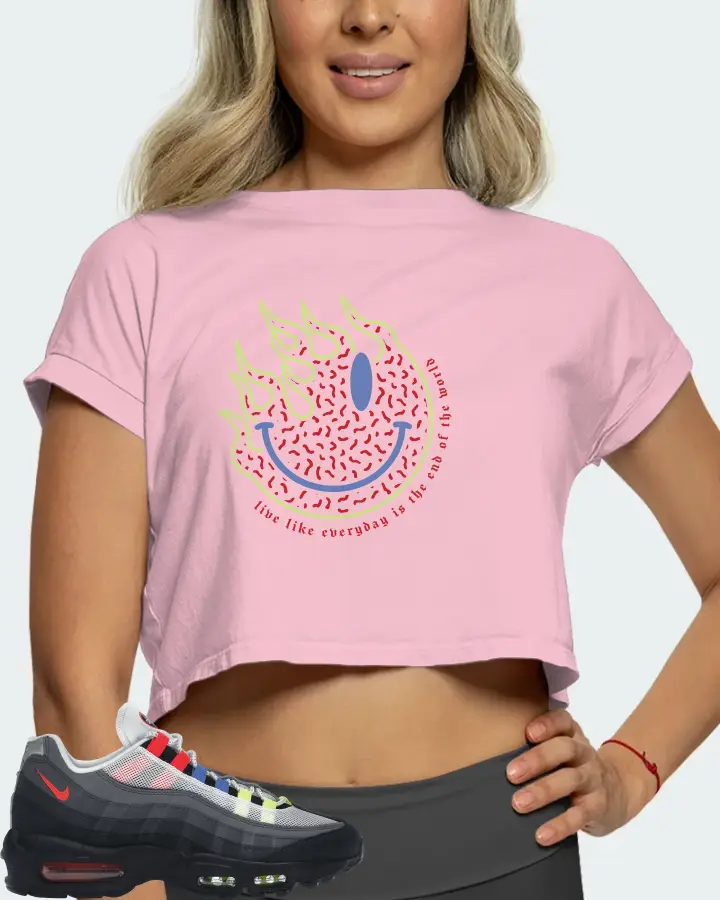Nike Air Max 95 Sneaker Matching Pink Crop Top (Keep Smiling) - View 5