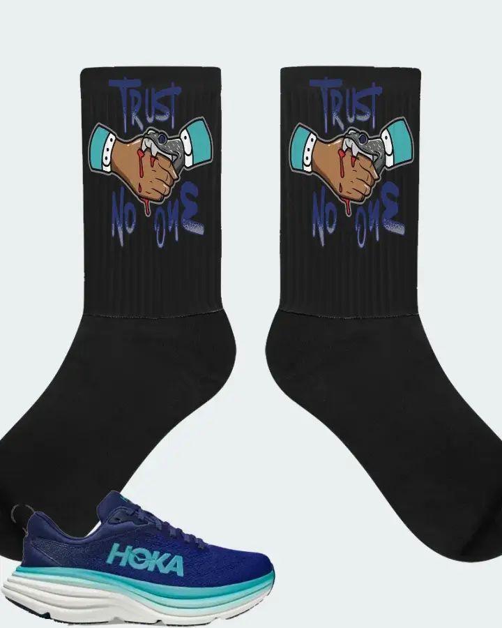 Hoka One One Bondi 8 Sneaker Matching Black Socks - Trust No One