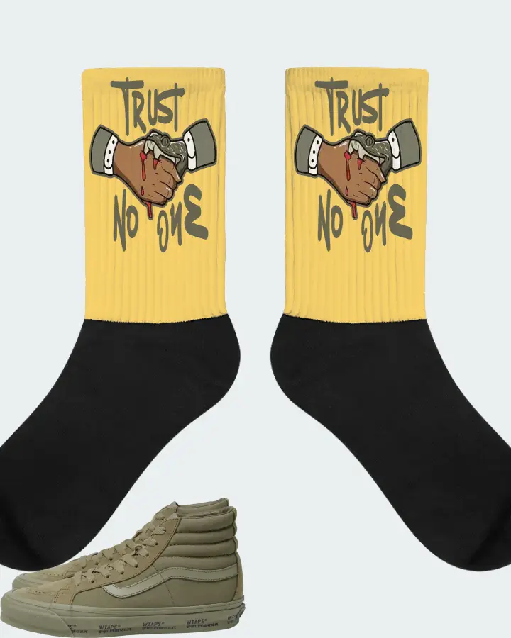Vans Vault Sk8-Hi OG LX Sneaker Matching Yellow Socks - Trust No One