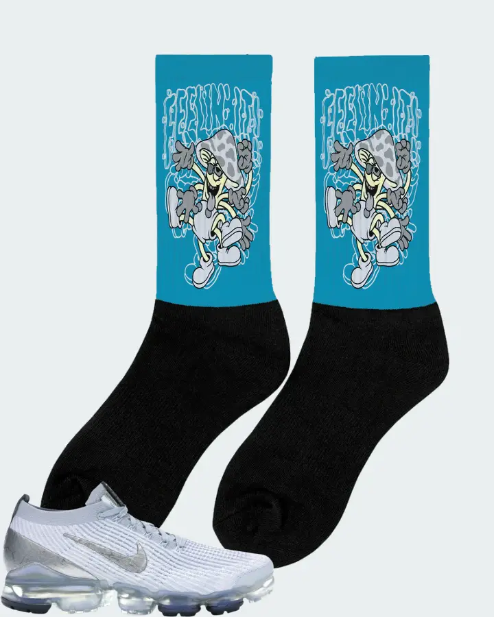 Nike Air VaporMax Flyknit 3 Sneaker Matching Aqua Socks (Feeling It) - View 3