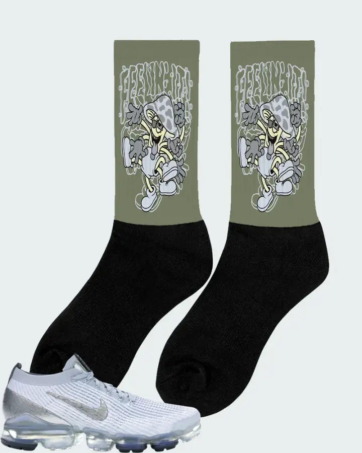 Nike Air VaporMax Flyknit 3 Sneaker Matching Olive Socks (Feeling It) - View 3