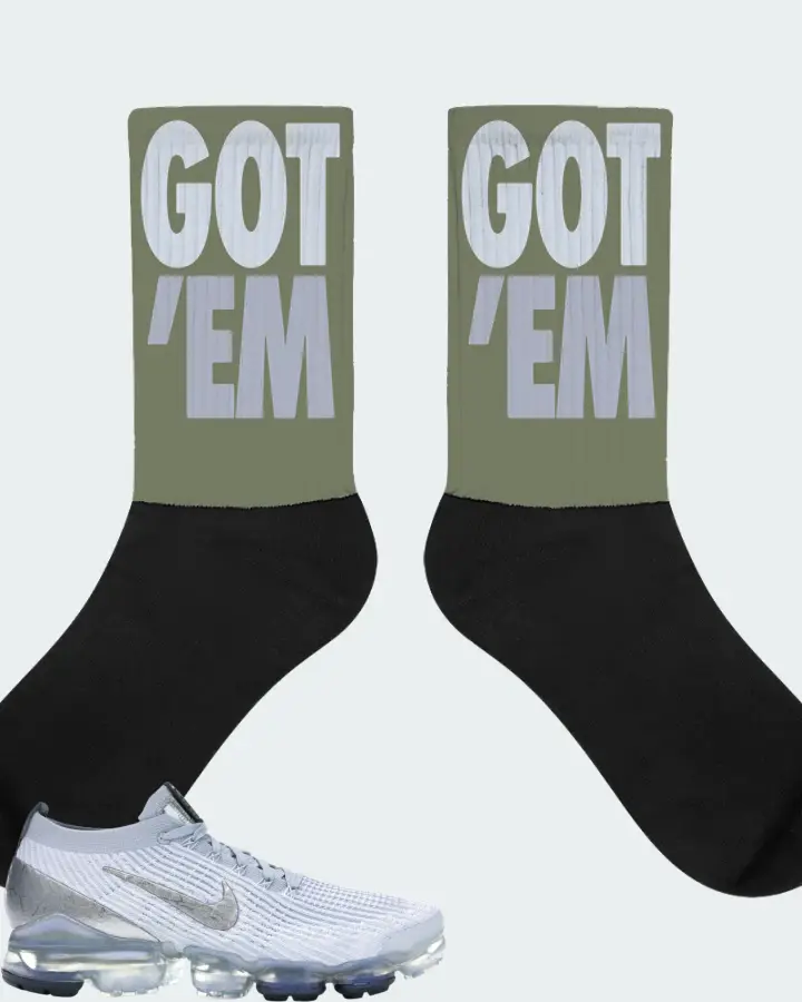 Nike Air VaporMax Flyknit 3 Sneaker Matching Olive Socks - Got Em