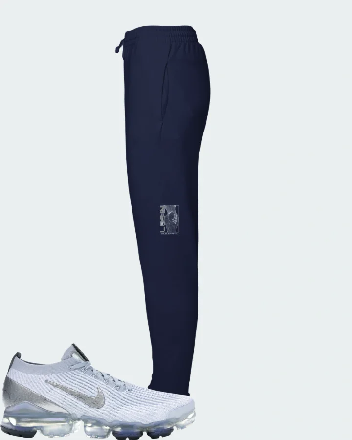 Joggers in Navy