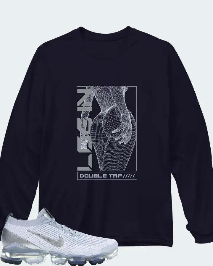 Long Sleeve T-Shirt in Navy