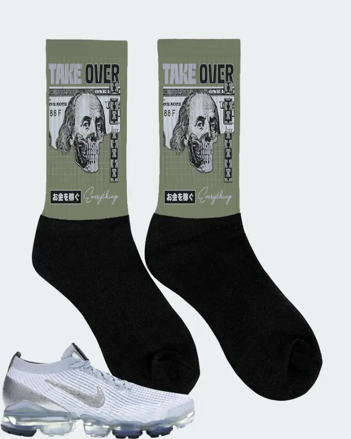 Nike Air VaporMax Flyknit 3 Sneaker Matching Olive Socks (Take Over) - View 2