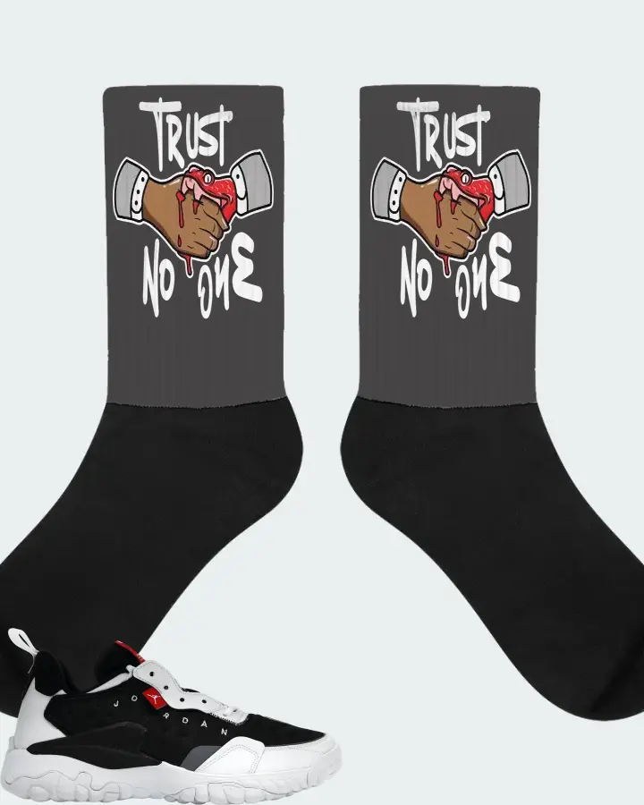 Jordan Delta 2 Sneaker Matching Dark Grey Socks - Trust No One