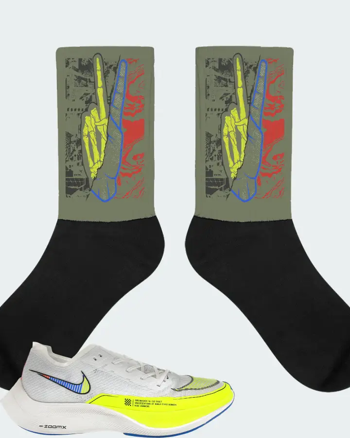 Nike ZoomX Vaporfly Next% 2 Sneaker Matching Olive Socks - Peace of mind