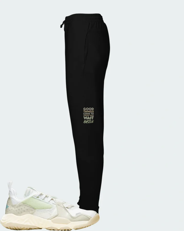 Joggers in Black