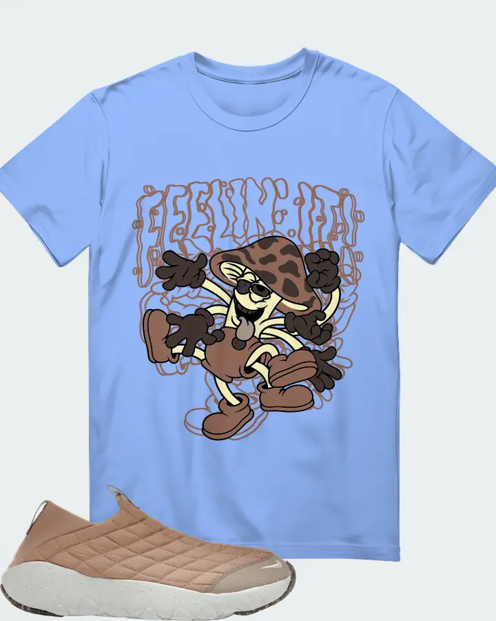T-Shirt in Carolina Blue