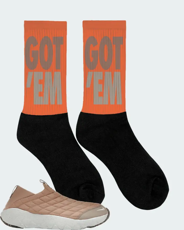 Nike ACG Moc 3.5 Sneaker Matching Orange Socks (Got Em) - View 2