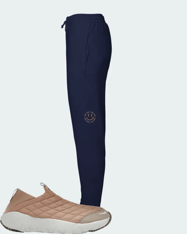 Joggers in Navy