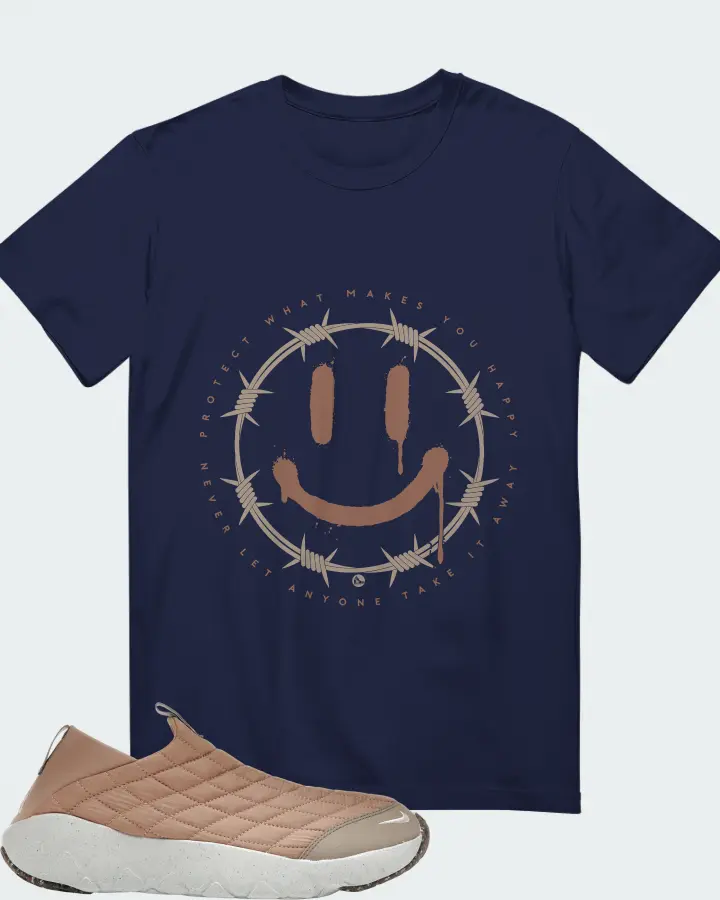 T-Shirt in Navy