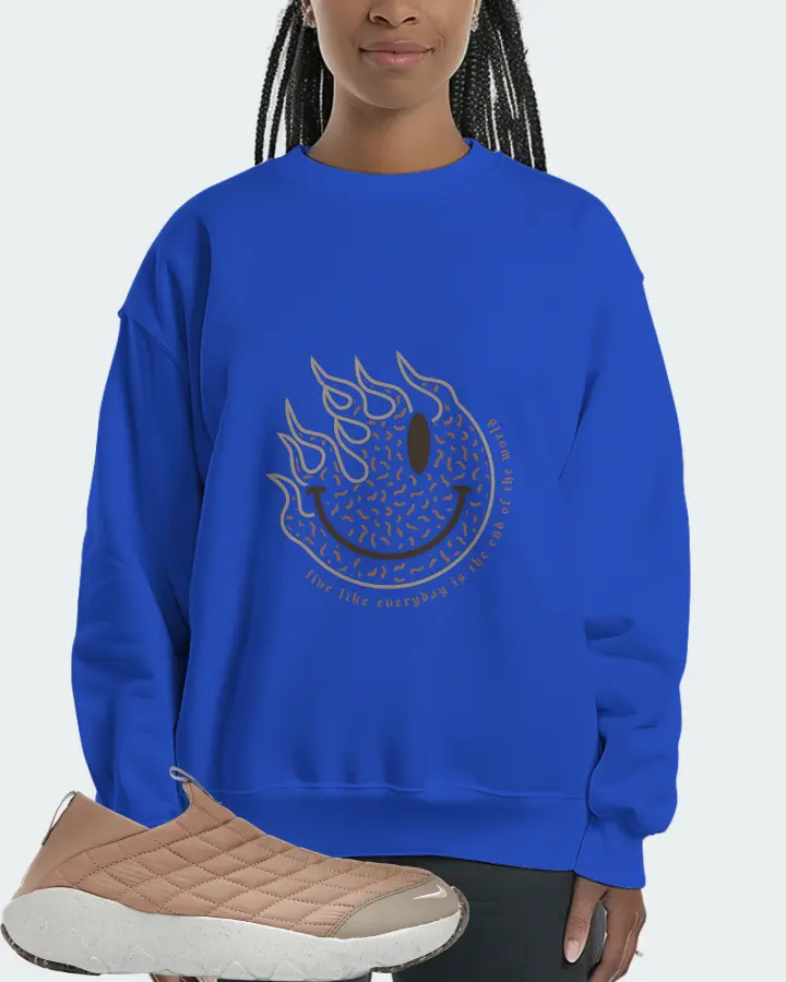Nike ACG Moc 3.5 Sneaker Matching Royal Blue Sweatshirt (Keep Smiling) - View 3