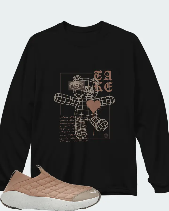Long Sleeve T-Shirt in Black