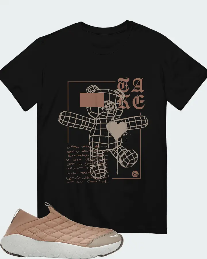 T-Shirt in Black