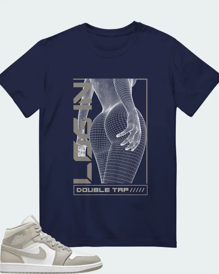 T-Shirt in Navy