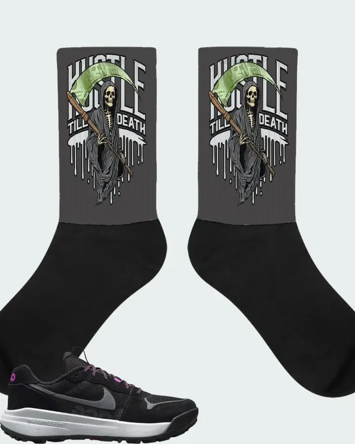 Nike ACG Lowcate Black Cool Grey Hyper Violet Matching Socks