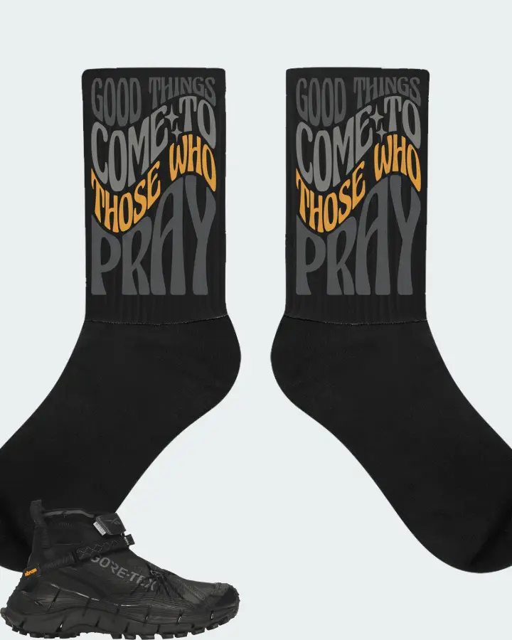 Reebok Zig Kinetica II Edge Sneaker Matching Black Socks - Good Things Come To Those Who Pray