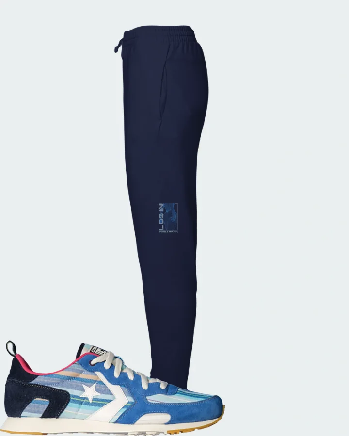 Joggers in Navy