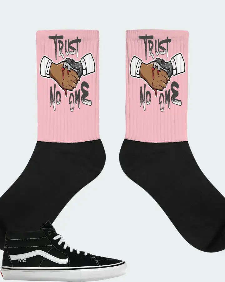 Vans Skate Grosso Mid Sneaker Matching Pink Socks - Trust No One