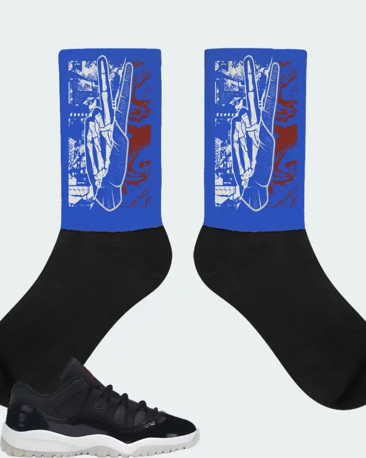Jordan 11 Retro Low Sneaker Matching Royal Blue Socks - Peace of mind